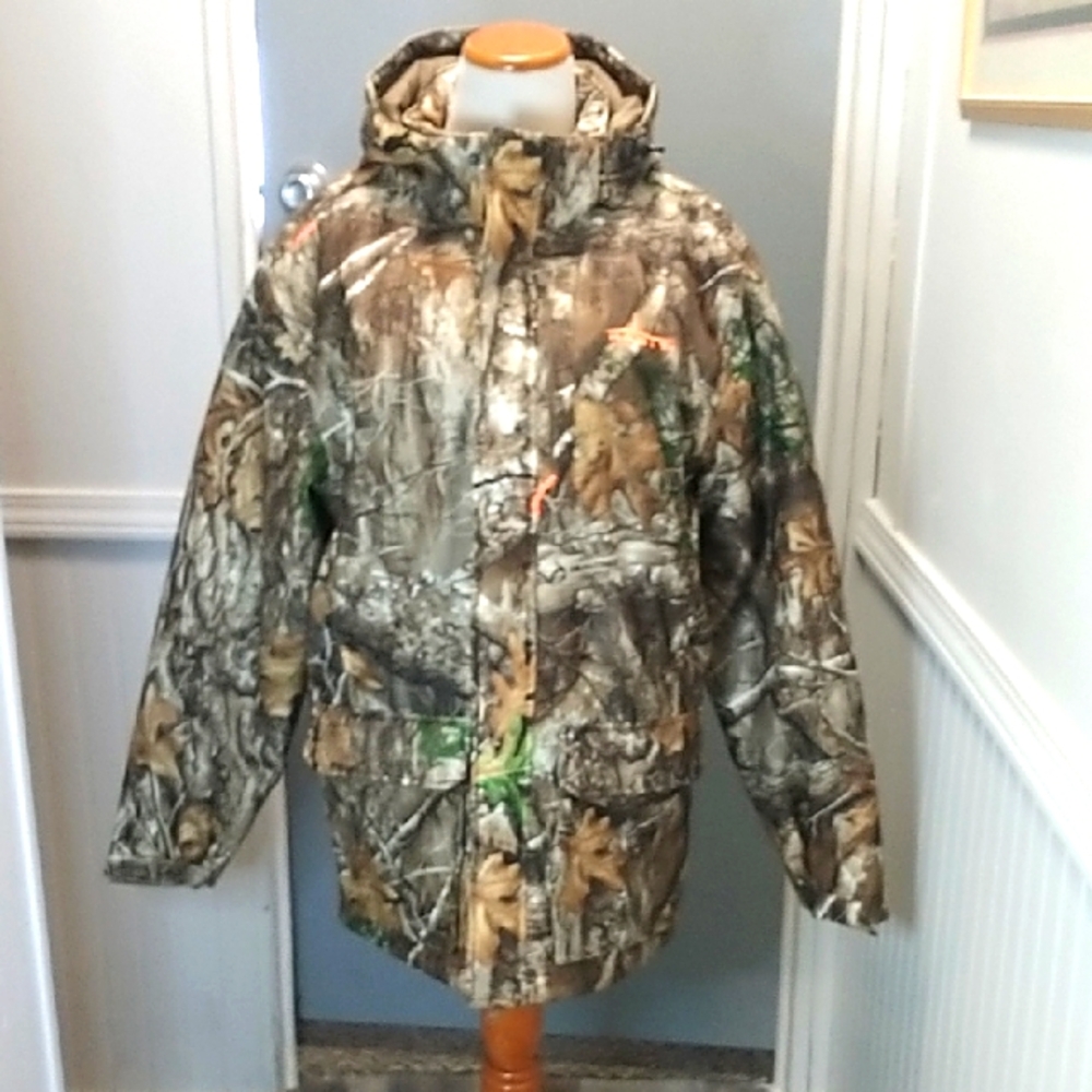 Camouflage Hooded Jacket Real tree Habit Size L